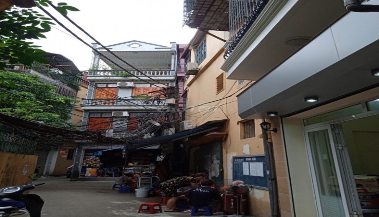 CHO THUÊ NHÀ RIÊNG TRONG NGÕ PHỐ YÊN LÃNG 80M2, 3 NGỦ, 1 WC 10 TRIỆU - KD, VP, Ở GĐ